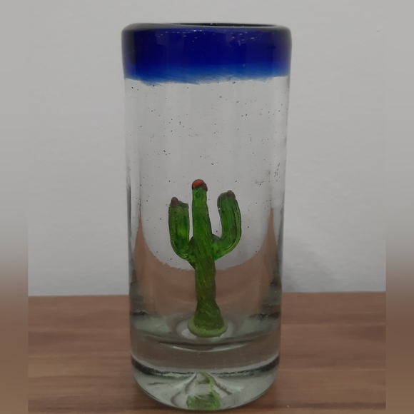 3 Mexican Hand Blown Tall Tequila Shot Glasses 3D Cactus Inside - Picture 5 of 10
